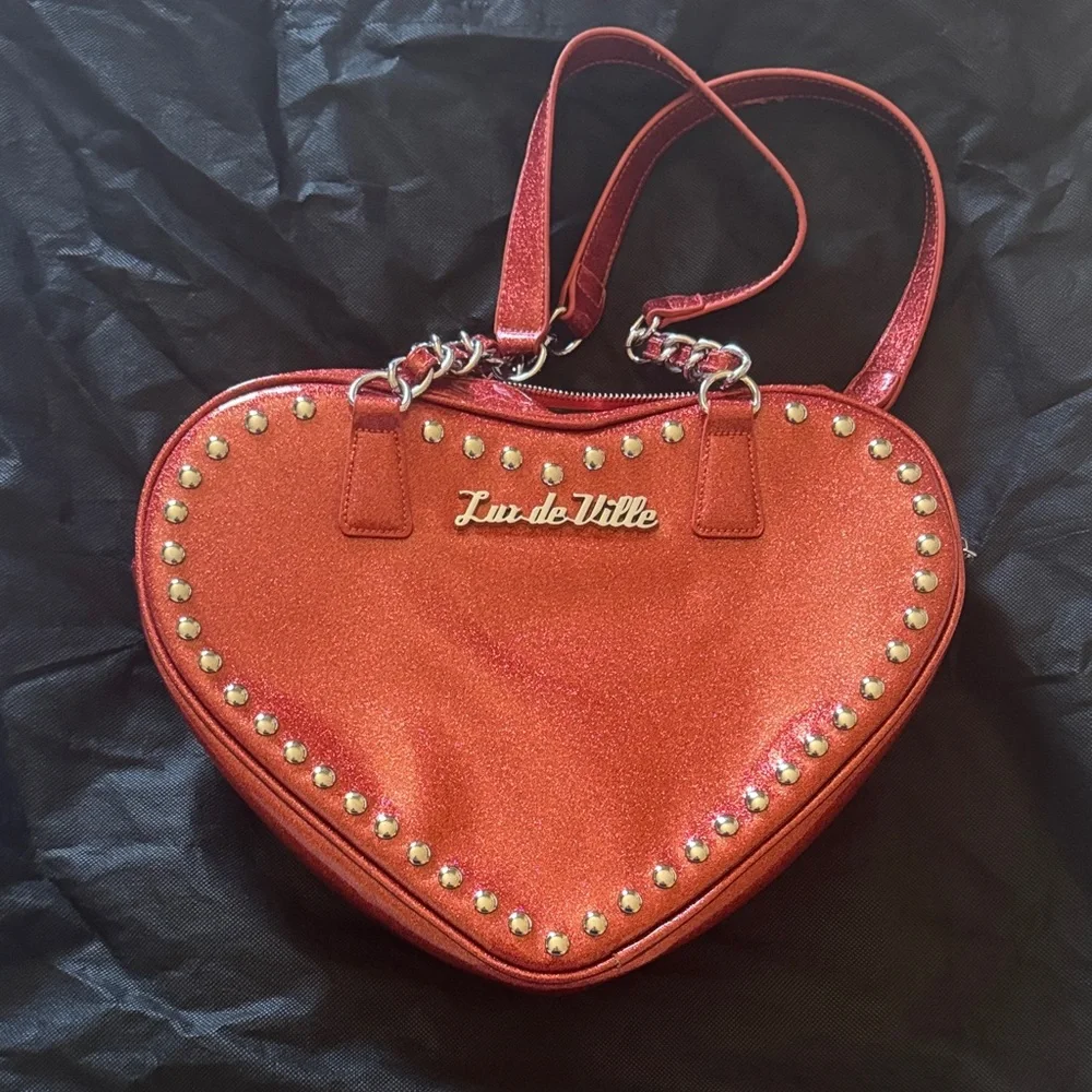 Lux de Ville Shimmering Red Heart studded Shoulder Bag - Picture 1 of 3